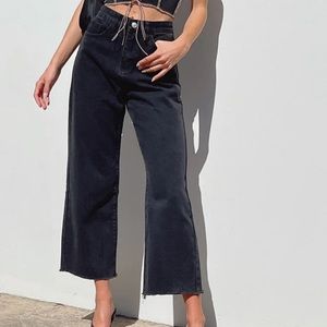 PRINCESS POLLY Ruby Cropped Jean in Black Denim